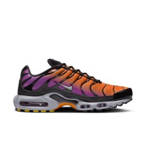 NIKE AIR MAX PLUS