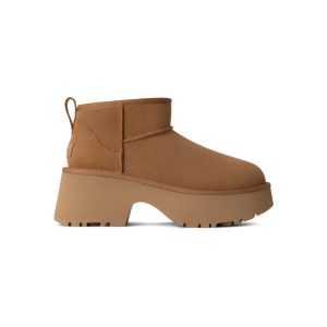 UGG W CLASSICULTRA MINI